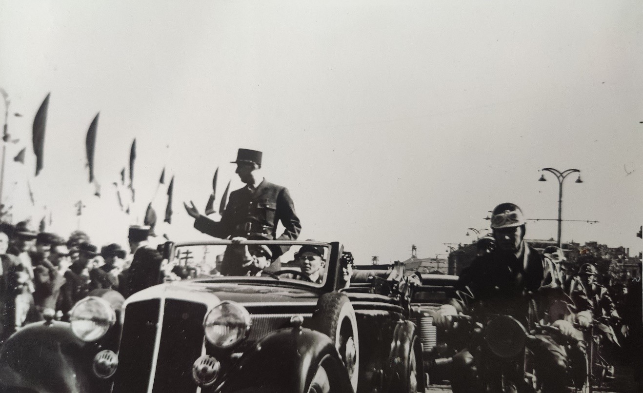 De Gaulle acclamé Bordeaux 1947